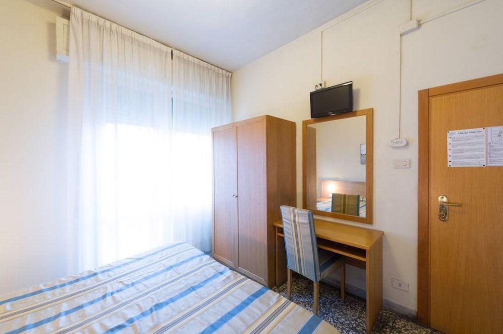 Hotel Moderno ปิซา ภายนอก รูปภาพ